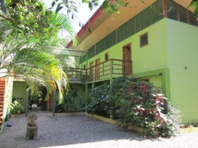 Blue Conga Hotel Puerto Viejo de Talamanca Bagian luar foto